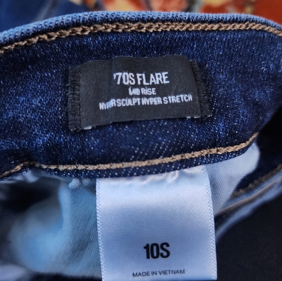 Express '70s Flare Women's Jeans - Picture 3 of 6